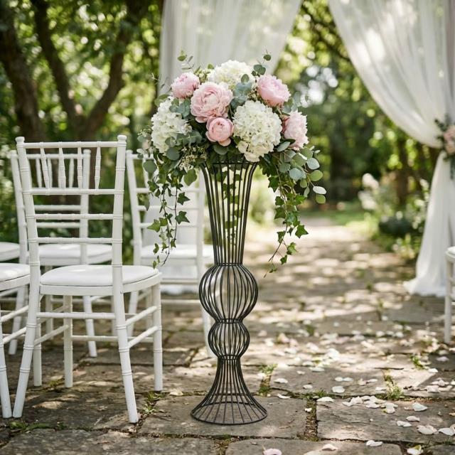 Where to find Black Wire Floral Stand in Tulsa