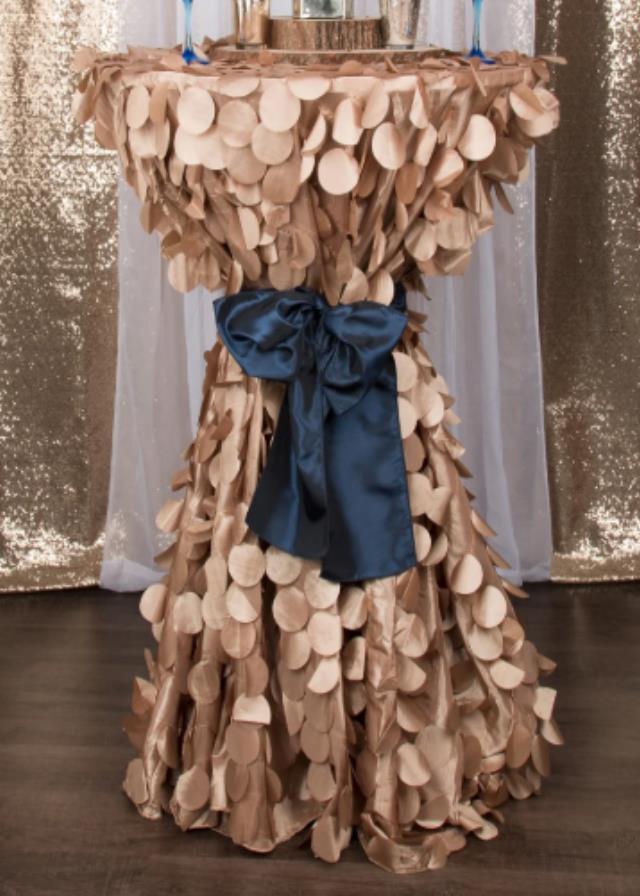Where to find 120 rd Champagne Hanging Circles Taffeta in Tulsa