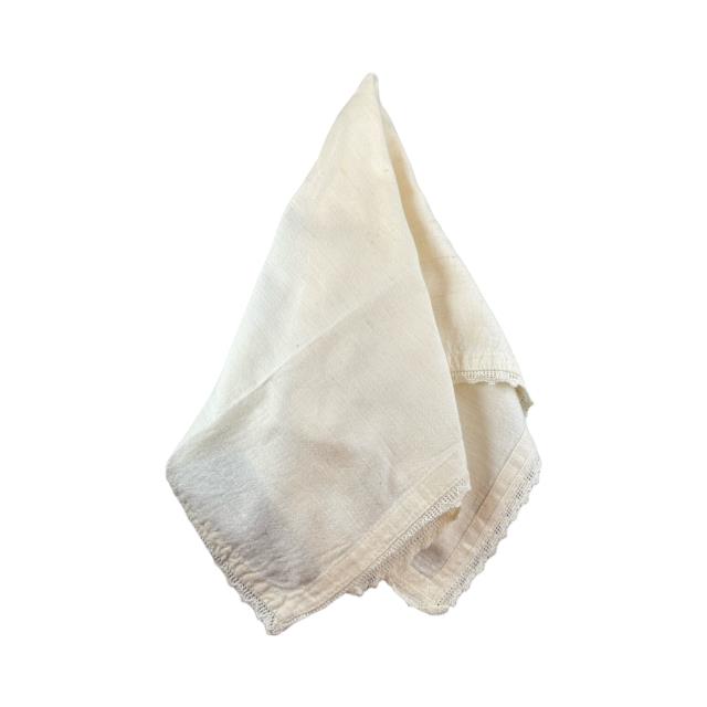 Where to find Natural Lace Trim Dinner Napkins in Tulsa