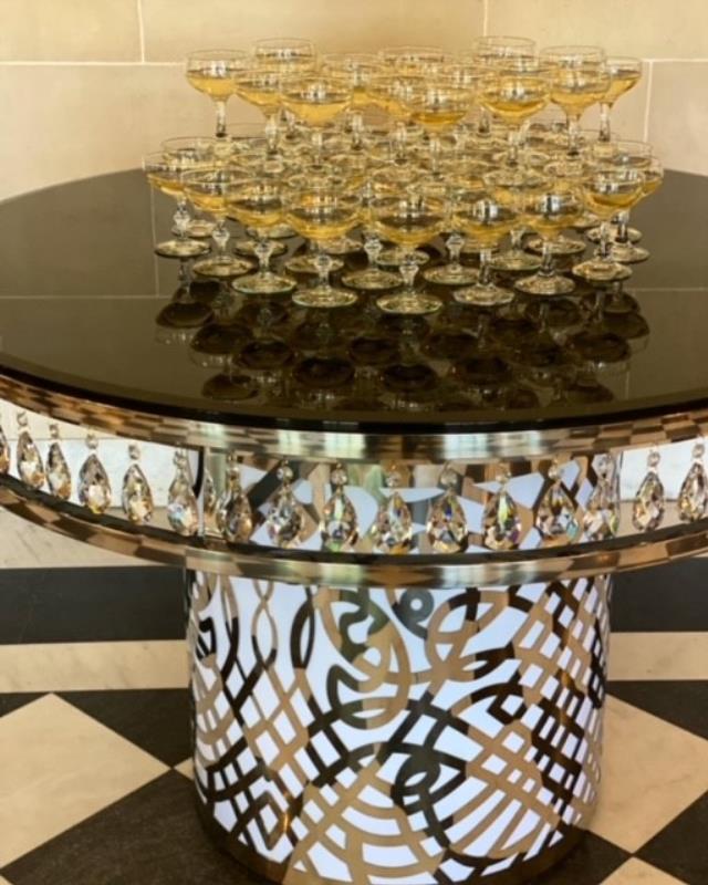 Where to find Bellagio Table, 53 rd DO , Gold in Tulsa